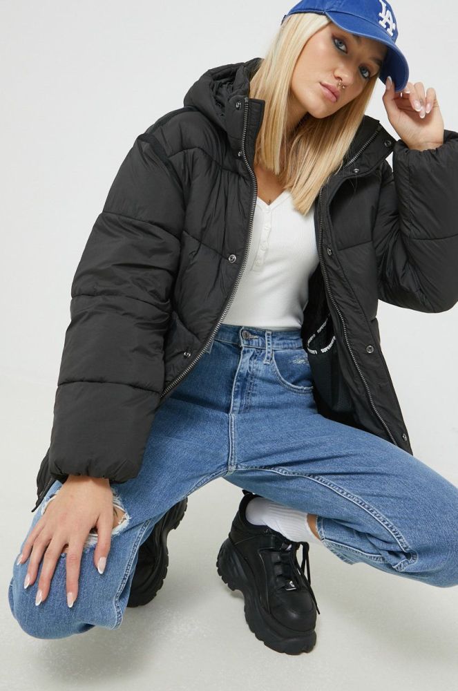 Куртка Superdry жіноча колір чорний перехідна (2751241)